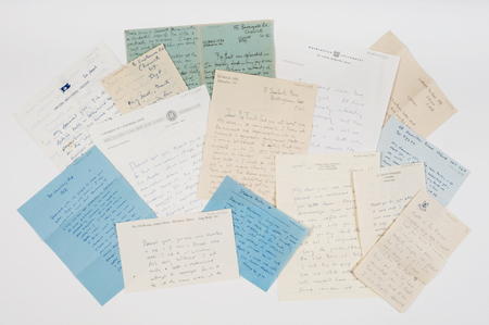 The 250 letters added to the Iris Murdoch archive reveal the depth of her feelings for philosopher Philippa Foot.